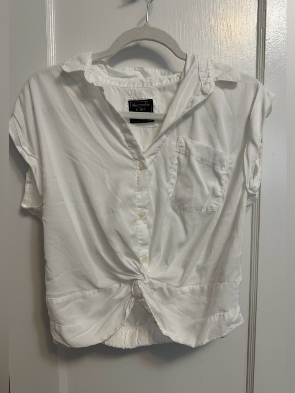 Abercrombie & Fitch White Knot Front Short Sleeve Top